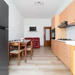 Lilla Apartment